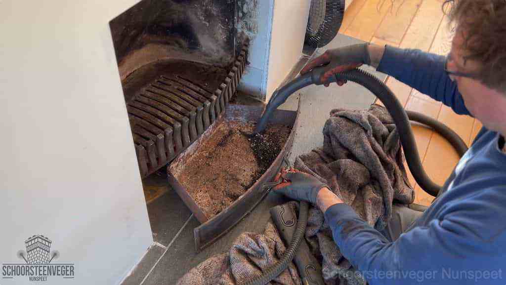 Prijs schoorsteenvegen Nunspeet schouw reinigen Prijs schoorsteenvegen Nunspeet schouw reinigen